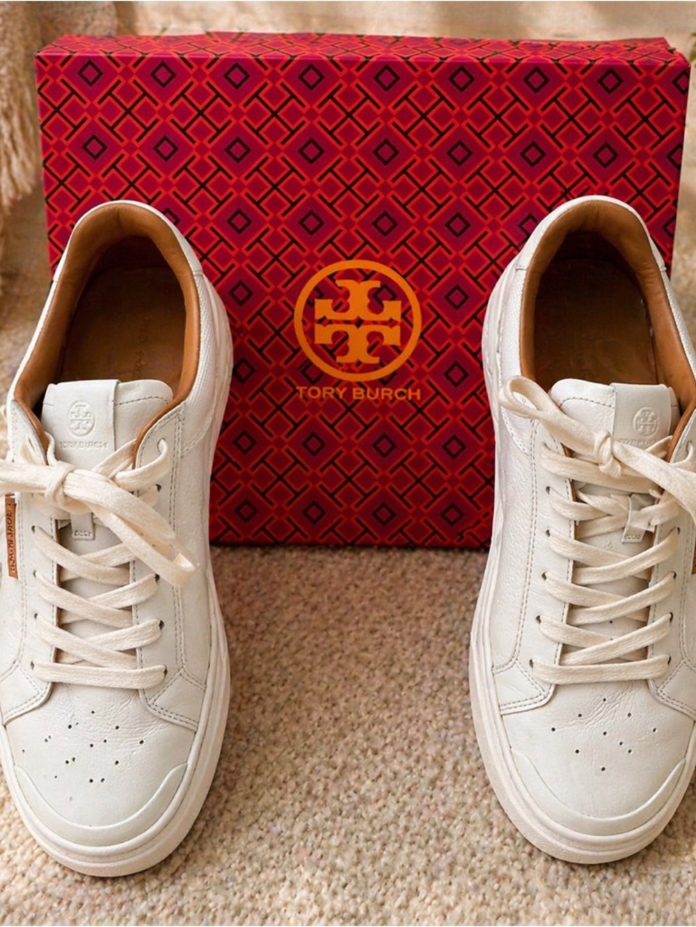 Tory Burch Ladybug Court Sneakers White Cream Leather Size 9.5